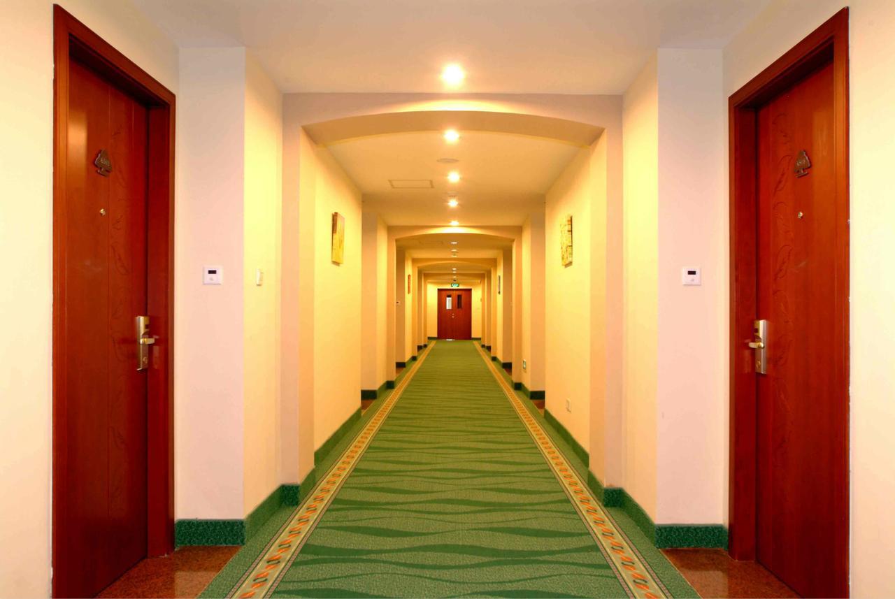Greentree Inn Beijing Hotel Lin Cui Road Business Hotel Changping Exterior foto